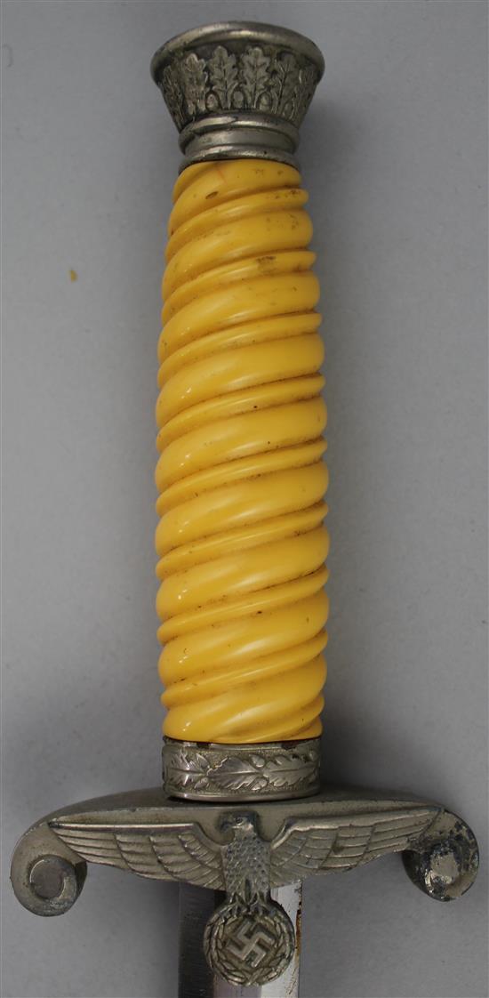 A German WWII Third Reich heer dress dagger, blade mark for A.W. Solingen, overall 15.75in.